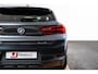 BMW X2 sDrive18i M Sport - Trekhaak- Panoramadak - PDC voor/achter - Cruise control - Head up - Comfort Access - Getinte Ruiten - Elektrisch verwarmde voorstoelen - Armsteun voor - Armsteun voor -