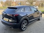 Mazda CX-30 2.0 e-SkyActiv-X M Hybrid Luxury NL-Auto, 1e Eig., Dealer Ondh., Navigatie, Apple Carplay / Android Auto, 360 Camera, Leer, Head-up, Stuur & Stoel verw., Bose Audio.