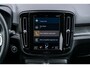 Volvo XC40 Plug-in Hybrid T4 Plus Bright | Facelift | Achteruitrijcamera | Trekhaak | Lederen bekleding | Elektrische Achterklep | Keyless Entry | Harman Kardon audio | Stoel- en stuurverwarming | Lichtmetalen Velgen 18 inch |