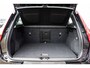 Volvo XC40 Plug-in Hybrid T4 Plus Bright | Facelift | Achteruitrijcamera | Trekhaak | Lederen bekleding | Elektrische Achterklep | Keyless Entry | Harman Kardon audio | Stoel- en stuurverwarming | Lichtmetalen Velgen 18 inch |