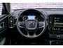 Volvo XC40 Plug-in Hybrid T4 Plus Bright | Facelift | Achteruitrijcamera | Trekhaak | Lederen bekleding | Elektrische Achterklep | Keyless Entry | Harman Kardon audio | Stoel- en stuurverwarming | Lichtmetalen Velgen 18 inch |