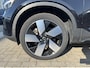Volvo XC40 Recharge Plus 70 kWh | Trekhaak | Parkeercamera | Getinte Ramen | 20 Inch Velgen |