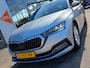 Skoda Octavia Combi 1.5 e-TSI 150pk Automaat Business Edition | Navi | Apple Carplay+Android Auto | Clima | Cruise | Led Koplampen | Keyless Entry | Pdc V+A | Rijstrook+Licht+Regensensor | Trekhaak | 16''lm