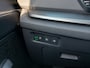 Skoda Octavia Combi 1.5 e-TSI 150pk Automaat Business Edition | Navi | Apple Carplay+Android Auto | Clima | Cruise | Led Koplampen | Keyless Entry | Pdc V+A | Rijstrook+Licht+Regensensor | Trekhaak | 16''lm
