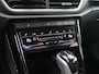 Volkswagen T-Roc 1.5 TSI 150pk R-Line Edition Automaat Apple Carplay / 18 inch / IQ Light / Stoelverwarming