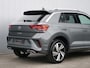 Volkswagen T-Roc 1.5 TSI 150pk R-Line Edition Automaat Apple Carplay / 18 inch / IQ Light / Stoelverwarming