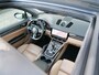 Porsche Cayenne 4.0 Turbo S E-Hybrid 680pk Automaat Keramisch / Nightvision / Trekhaak / Achterasbesturing