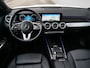 Mercedes-Benz EQB 300 4MATIC 7p. 67 kWh Automaat Panoramadak / 19Inch / Led / Stoelverwarming / SOH 96,7%