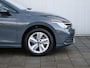 Volkswagen Golf 1.0 eTSI Life Business 111 Pk Automaat Navigatie / Apple Carplay / DAB / Camera