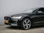 Volvo S60 2.0 Recharge T8 AWD R-Design 390 Pk Automaat Navigatie / DAB / Apple Carplay / Camera