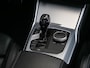 BMW 3-Serie 320e Business Edition Plus 204 Pk Automaat Navi / M-pakket / Apple Carplay / Camera / Leer / Schuifdak