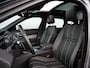 Land Rover Range Rover Velar 2.0 P400e 404pk R-Dynamic Automaat 20 inch / Trekhaak / Leder / Panoramadak