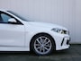 BMW 1-Serie 118i High Executive 136 Pk Automaat Navi / Apple Carplay / DAB / PDC / M-pakket / Trekhaak