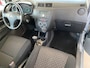 Daihatsu Cuore 1.0 Premium,100% Onderhouden,Automaat,Airco,Elektrischpakket,Achteruitrijsensoren,Verschuifbareachterbank,Stuurbekrachting,Centraledeurvergrendeling op Afstand
