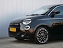 Fiat 500 3+1 La Prima 42 kWh Navi / DAB / Apple Carplay / Camera / Pano-dak / SOH 94,0 %
