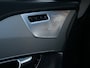 Volvo XC90 2.0 T8 Recharge AWD R-Design 7p Long Range 455 Pk Automaat Navi / DAB / Leer / Pano-dak / Luchtvering / Apple Carplay / HUD / 7 persoons