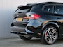 BMW X1 xDrive25e M Sport pakket Pro 245 Pk Automaat Schuifdak / Winterpakket / Harman Kardon