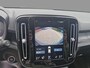 Volvo XC40 Plug-in Hybrid T4 Plus Dark | Nieuw model | Achteruitrijcamera | Keyless Entry | Elektrische Achterklep | Harman Kardon Audio | Navigatie | Apple Carplay | Android Auto | Lichtmetalen Velgen 19 inch | Stoel- en stuurverwarming |