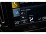 Volvo XC40 Plug-in Hybrid T5 Plus Dark | Nieuw model | Lederen Bekleding | Lichtmetalen Velgen 19 inch | Verwarmde Voorruit | Alarm | Stoelverwarming | Navigatie | Apple Carplay | Android Auto | Elektrische Achterklep | BLIS