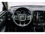 Volvo XC40 Plug-in Hybrid T5 Plus Dark | Nieuw model | Lederen Bekleding | Lichtmetalen Velgen 19 inch | Verwarmde Voorruit | Alarm | Stoelverwarming | Navigatie | Apple Carplay | Android Auto | Elektrische Achterklep | BLIS