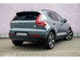Volvo XC40 Plug-in Hybrid T5 Plus Dark | Nieuw model | Lederen Bekleding | Lichtmetalen Velgen 19 inch | Verwarmde Voorruit | Alarm | Stoelverwarming | Navigatie | Apple Carplay | Android Auto | Elektrische Achterklep | BLIS
