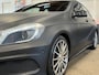 Mercedes-Benz A-klasse 180 Ambition AMG Pakket!