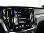 Volvo S60 B4 R-Design | Parkeercamera | Harman Kardon | Stoel- en Stuurverwarming | Trekhaak