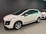 Peugeot 3008 1.6 THP Allure PANO/NAVI/H-UP/ECC/PDC/CRUISE/TREKHAAK///