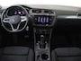 Volkswagen Tiguan 1.4 TSI eHybrid Life | SoH 89% | Achteruitrijcamera | Adaptieve cruise control | Digital cockpit Pro | Stoel- en stuurwielverwarming | CarPlay | 3-zone airco |