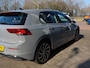 Volkswagen Golf 1.5 TSI 131pk Life Business | Navi | Apple Carplay | Clima | Adap.Cruise | Led Koplampen | Dodehoek+Rijstrooksensor | Stoel+Stuurwielverwarming | Pdc V+A+Assist+Camera | 17''lm | Trekhaak
