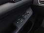 Volkswagen Golf 1.5 TSI 131pk Life Business | Navi | Apple Carplay | Clima | Adap.Cruise | Led Koplampen | Dodehoek+Rijstrooksensor | Stoel+Stuurwielverwarming | Pdc V+A+Assist+Camera | 17''lm | Trekhaak
