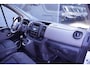 Renault Trafic 1.6 dCi 145 pk L2H1 Airco, Camera, Trekhaak Laadruimte Pakket, PDC achter, APK 01-2027, 3-Zits