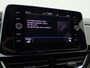 Volkswagen T-Roc 1.5TSI/150PK DSG R-Line · Navigatie · Apple/Android Car Play · Camera + Parkeersensoren · Stoelverwarming ·