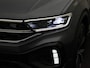 Volkswagen T-Roc 1.5TSI/150PK DSG R-Line · Navigatie · Apple/Android Car Play · Camera + Parkeersensoren · Stoelverwarming ·