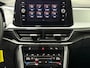 Volkswagen T-Roc 1.0 TSI Life / Navigatie full map / Apple CarPlay / Climate control / Parkeer sensoren