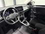 Volkswagen T-Roc 1.0 TSI Life / Navigatie full map / Apple CarPlay / Climate control / Parkeer sensoren