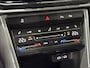 Volkswagen T-Roc 1.0 TSI Life / Navigatie full map / Apple CarPlay / Climate control / Parkeer sensoren