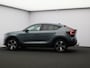 Volvo C40 Recharge Ultimate 69 kWh / Trekhaak / Wamtepomp / 360 camera / Privacy glass / Stoel+stuurwielverwarming / Harman Kardon / Elektrisch bedienbare stoelen /