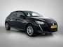 Peugeot e-208 EV Allure Pack 50 kWh 136pk | Navigatie | Achteruitrijcamera | 3D Cockpit | Climate Control | Cruise Control | Parkeersensoren | Stof/kunstleder | Keyless start | Apple Carplay / Android Auto | DAB+ radio | Led koplampen | Donker getint glas | 16" lichtmetalen velgen |