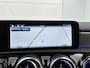 Mercedes-Benz A-klasse 180 Business Solution AMG | AMG Line Plus pakket | Nightpakket | Trekhaak | Burmester sound system | GUARD 360° Voertuigbescherming Plus | 360° camera | Head-up display | 19 inch AMG velgen | Panoramaschuifdak | Augmented Reality navigatie |