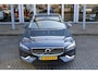 Volvo V60 B3 R-Design | El. Voorstoelen | Adapt. Cruise | Trekhaak | Verw. Voorstoelen & Achterbank | Camera |