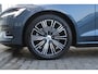 Volvo V60 B3 R-Design | El. Voorstoelen | Adapt. Cruise | Trekhaak | Verw. Voorstoelen & Achterbank | Camera |