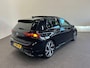 Volkswagen Golf 1.5 eTSI R-Line Business Panoramadak Navigatie Apple Carplay/Android Auto Camera Parkeersensoren Adaptive Cruise Control Head-up display Stoel- en stuurverwarming Lichtmetalen velgen Climate Control