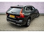Volvo XC60 2.0 B5 Business Pro | Leder | Exterior Styling| Trekhaak | getint glas | Camera | Adapt. Cruise | Camera | Stoelverw