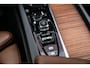 Volvo XC60 2.0 B5 Business Pro | Leder | Exterior Styling| Trekhaak | getint glas | Camera | Adapt. Cruise | Camera | Stoelverw