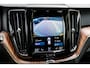Volvo XC60 2.0 B5 Business Pro | Leder | Exterior Styling| Trekhaak | getint glas | Camera | Adapt. Cruise | Camera | Stoelverw