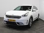 Kia Niro Hybrid 1.6 GDi ComfortLine CLIMATE | CAMERA | CARPLAY | NAVI | AFNTRHAAK | LED | PDCA | LMV16 | CRUISE | STOELVERW