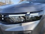 Dacia Sandero Stepway 1.0 TCe 110 limited edition APPLE CARPLAY ANDROID AUTO / PARKEERSENSOREN+RONDOM CAMERA / CLIMATE CONTROLE / NAVIGATIE / CRUISE CONTROLE.