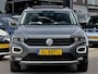 Volkswagen T-Roc 1.5 TSI AUT7 SPORT PANODAK NAVI CAMERA DIGI-DASH APPLE-CARPLAY LED LMV PDC
