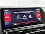 Citroën C5 Aircross SUV Plus Hybrid 145pk Automaat | Navigatie | Achteruitrijcamera | Climate Control | Cruise Control | Parkeersensoren v+a | Keyless | Half lederen comfortstoelen | Stoelverwarming | Led koplampen | Armsteun | Apple Carplay / Android Auto | Adaptief demping systeem | DAB+ radio | Donker getint glas | 18" lichtmetalen velgen |